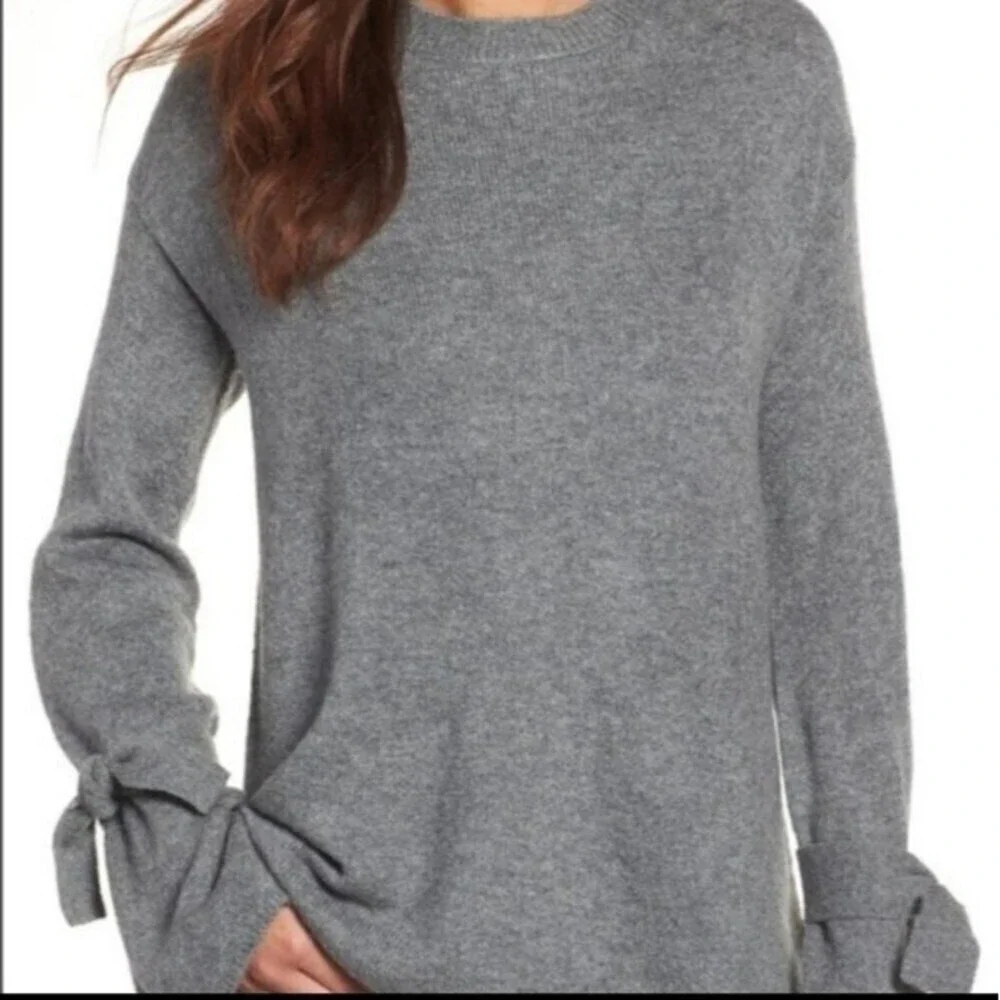 Halogen Gray Long Sleeve Tie Wrist Sweater sz Midium women's - Picture 12 of 12
